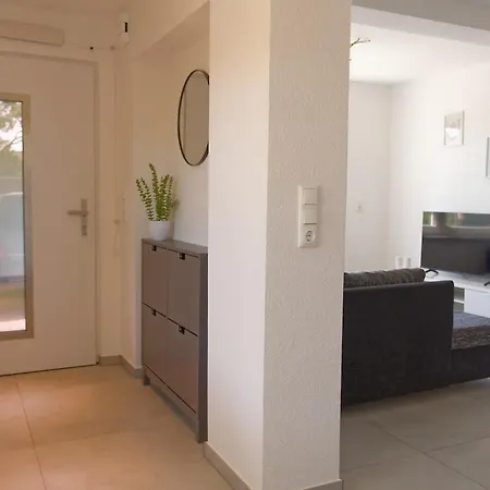 Wohnung In Bester Lage Von Langenhagen * ハノーファー